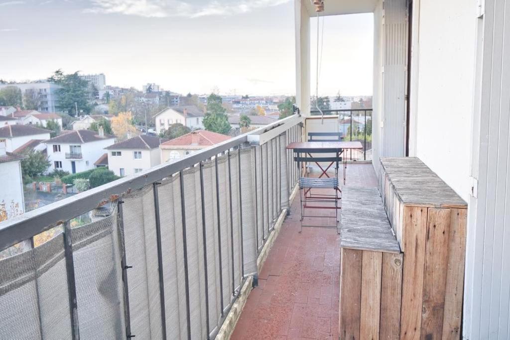 *grand T3*lumineux*vue*parking* * Toulouse